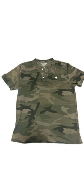 Abercrombie & Fitch Tシャツ 迷彩柄 Mサイズ