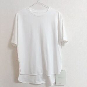 アンフィーロ フォルムTシャツ