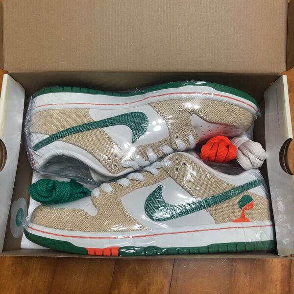 NIKE SB DUNK LOW PRO QS ハリトス