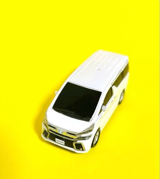 トヨタ ヴェルファイア ミニカー ホワイト プルバックカー
