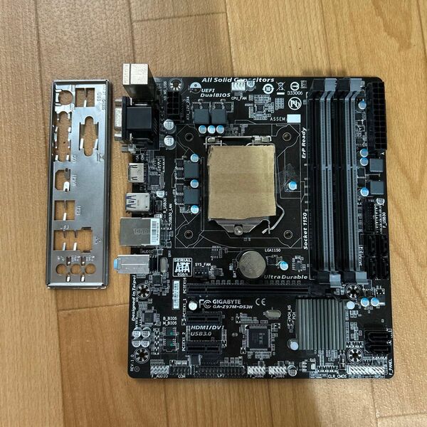 GIGABYTE GA-Z97M-DS3H Z97 マザーボード IOパネル付属 起動OK