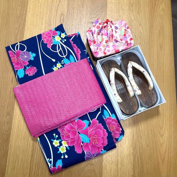 【美品】浴衣・帯・下駄・カゴ巾着4点セット
