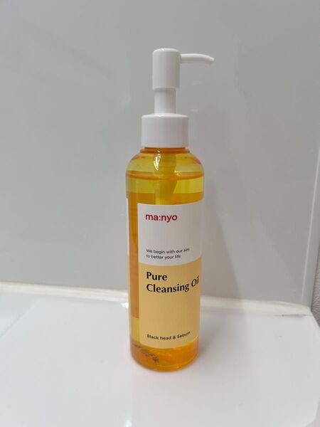 manyo 魔女工場 商品名: Pure Cleansing Oil ピュアクレンジングオイル 内容量: 200ml