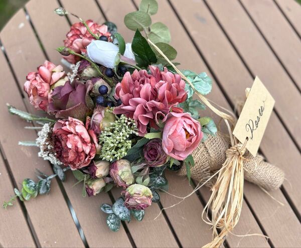 アートフラワー スワッグ 花束 ブーケ 造花 フェイクグリーン ピンク ナチュラル 渋めのピンク インテリア雑貨