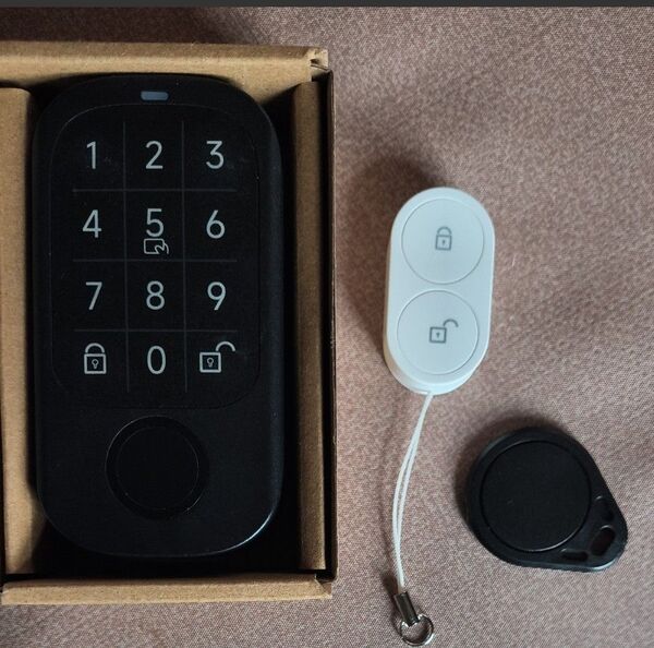 SESAMEタッチPro+Remote nano+NFCタグセット 中古 セサミタッチプロ リモートナノ