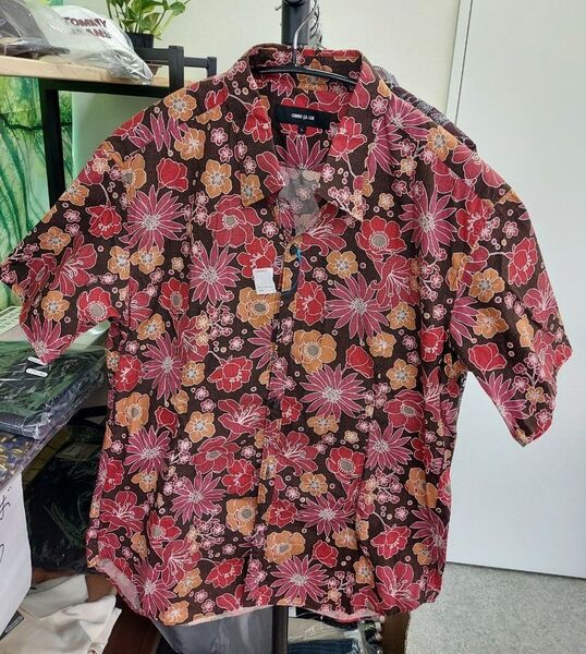 ~COMME CA ISM~ レトロ花柄 総柄 半袖シャツ L ハワイアンシャツ アロハシャツ 古着 昭和 コムサイズム