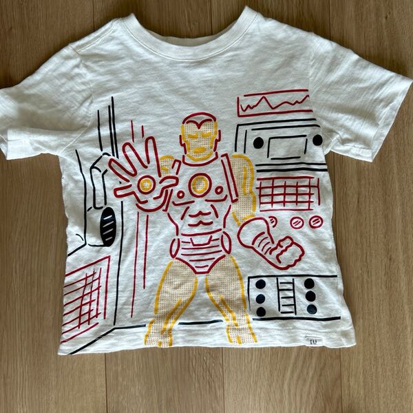 GAP アイアンマン Tシャツ 5歳用