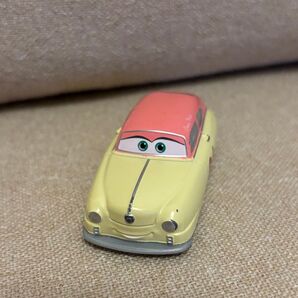 トミカ カーズ ルイーズ ナッシュ トミカカーズ