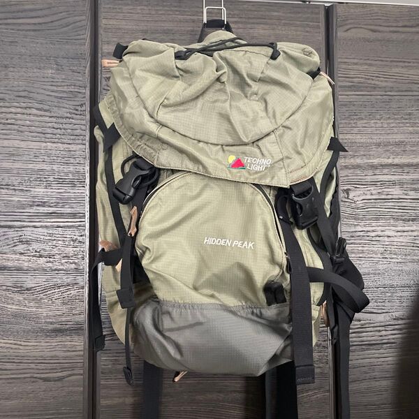 Techno light 登山用バックパック HIDDEN PEAK 登山用リュック 大容量
