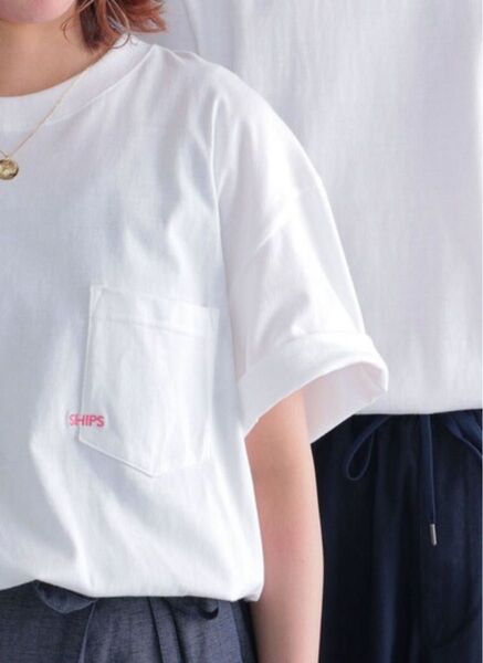 SHIPS シップス マイクロ SHIPSロゴ ポケット Tシャツ Mサイズ ピンク(ロゴ刺繍部分)