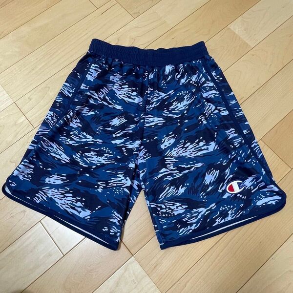 【美品・最安値】Championバスパン Mサイズ 紺色×青系 ハーフパンツ