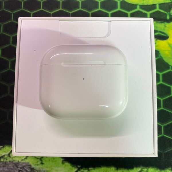 Apple AirPods 第3世代 充電ケース 充電ケース 充電ケースのみ