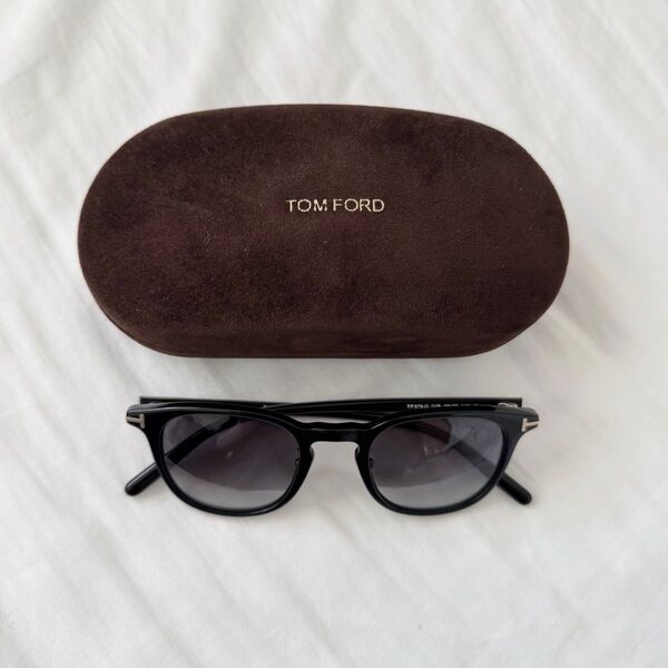 日本限定 TOM FORD TF876-D サングラス 眼鏡 定価6万 メンズ トムフォード メガネ グラデーションレンズ 特価