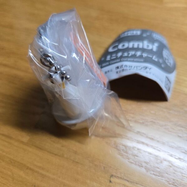 Combi ミニチュアチャーム スワン型おまる ボールチェーン付き