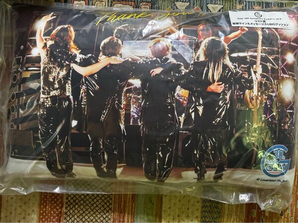 GLAY 30th Anniversaryエンタメくじ vol.2 ラスト賞 複製サイン&メッセージ入りBIGクッション