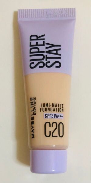 メイベリン SPステイルミマットリキッドファンデーション10ml C20