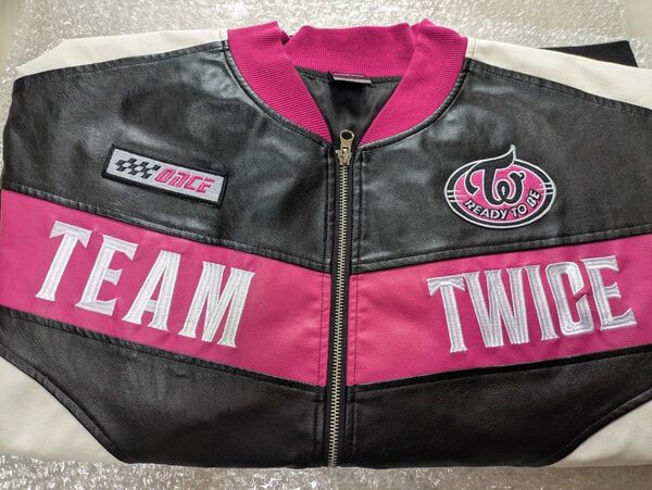 TWICE READY TO BE スタジャン
