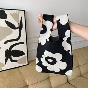 新品 ニット トートバッグ 花柄 ランチバッグ ニットバッグ ミニ サブ エコバッグ 可愛い 可愛い ブラック お洒落