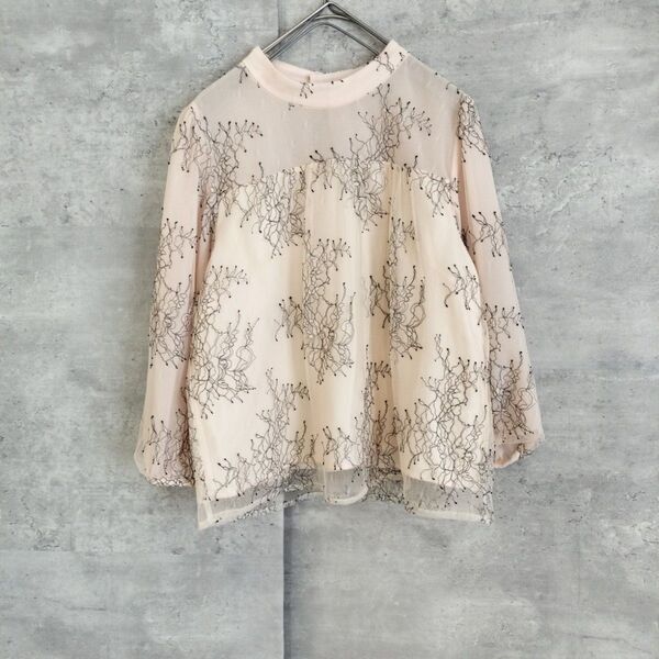 美品31 Sons de mode フリルブラウス七分袖黒刺繍レースS花柄ピンク