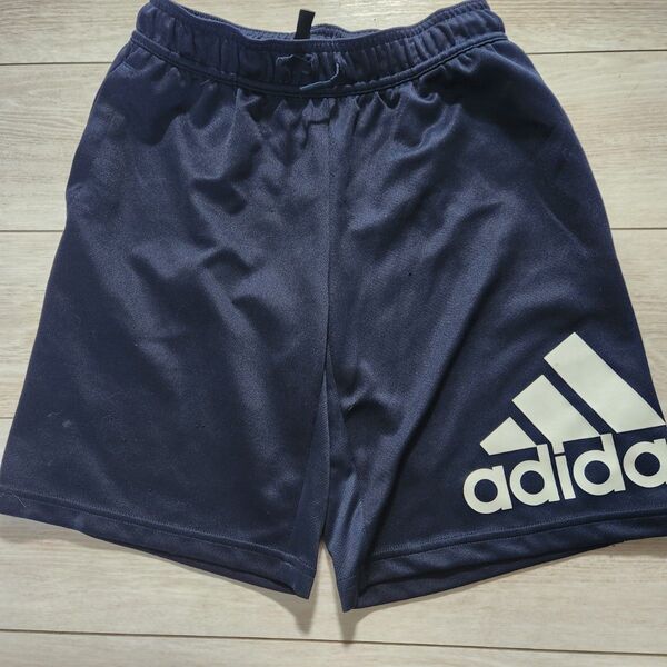 adidas アディダス ハーフパンツ スポーツウェア キッズ 160cm