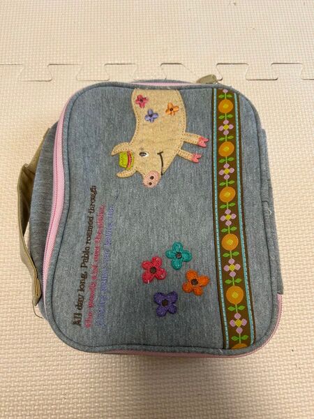豚の刺繍が可愛いポーチ オムツポーチ