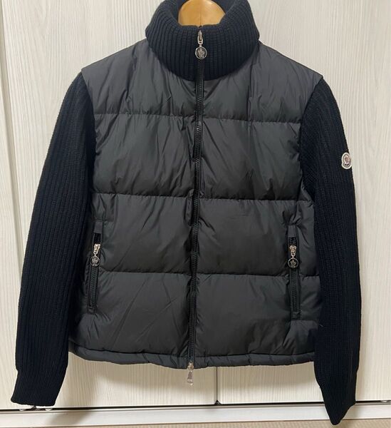 モンクレール MONCLER ダウン入りジップパーカ ブラック レディース