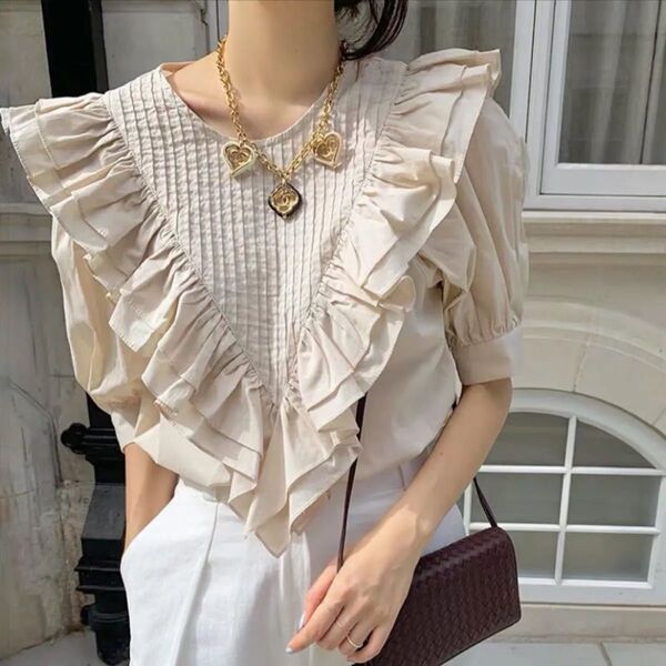 大人気 オシャレデザインブラウス トップス 春服 レディース 韓国 夏服 秋服 ブラウス シャツ 半袖