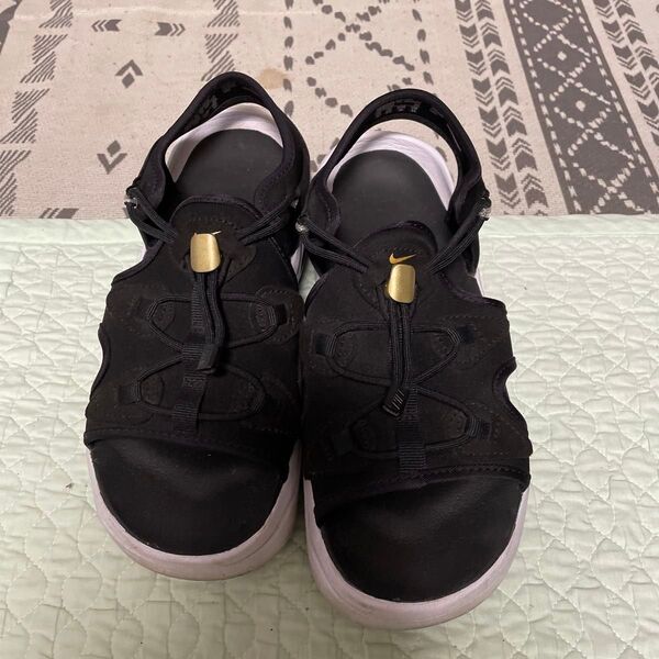 NIKE エアーマックスココ 24 NIKE サンダル ココ