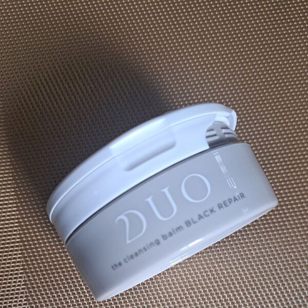 未使用 【黒ずみ毛穴ケア・さっぱりなめらか肌!】 DUO ザ クレンジングバーム ブラックリペア 90g 保湿 毛穴ケア