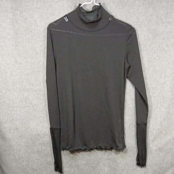 ★MAISONBreeze★タートルネック トップス 長袖 透け感 フリル