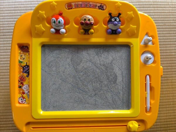 アンパンマン おえかきボード 黄 知育玩具