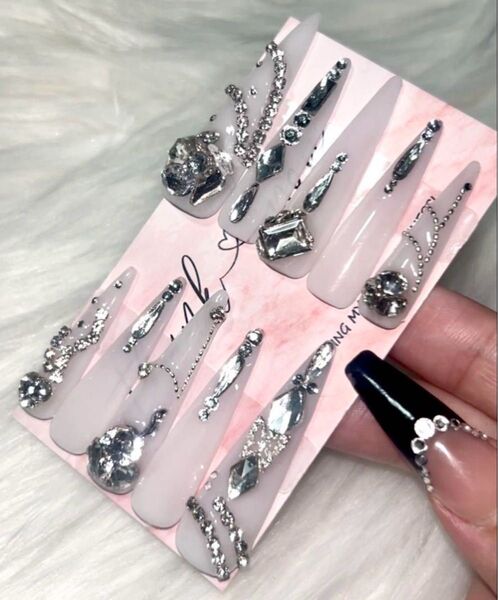 ロングネイルチップ/ギャルネイル/成人式ネイル/ワンホン ハンドメイド