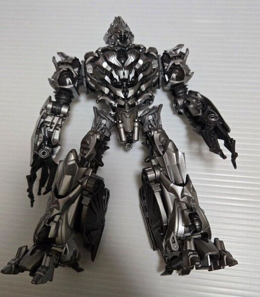トランスフォーマー スタジオシリーズ メガトロン