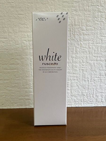 ジーシー ルシェロ ホワイト 薬用ハミガキ ピュアミントフレーバー100g