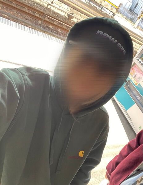 Carhartt パーカー