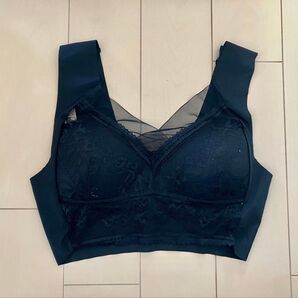 未使用 水通しのみ ナイトブラ ノンワイヤー ブラトップ 育乳 下着 ブラジャー ランジェリー 黒 ブラック B C D 80