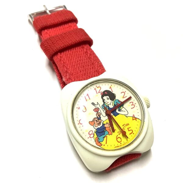 【激レア!昭和レトロ、稼働中】セイコー ディズニータイム 白雪姫 手巻き腕時計 SEIKO DISNEY キャラクターウォッチ