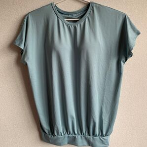 ブラ付きTシャツ Lサイズ