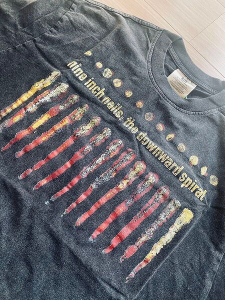 nine inch nails ナインインチネイルズ Tシャツトラヴィス L Tシャツ ヴィンテージ
