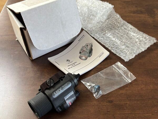 Insight Technology M6X LED/キセノン電球 1911 MEU ピストル用 ライト/レーザー 実物