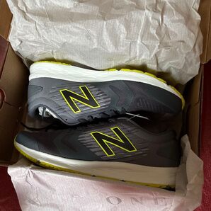 New Balance シューズボックス 未使用