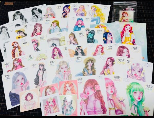 韓国作家 Songbly様女の子ステッカー、ポストカード、ミニシール、キーホルダーのおすそ分けセット コラージュ