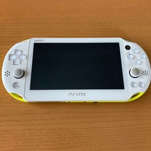 PS Vita PCH-2000 ライムグリーン ホワイト