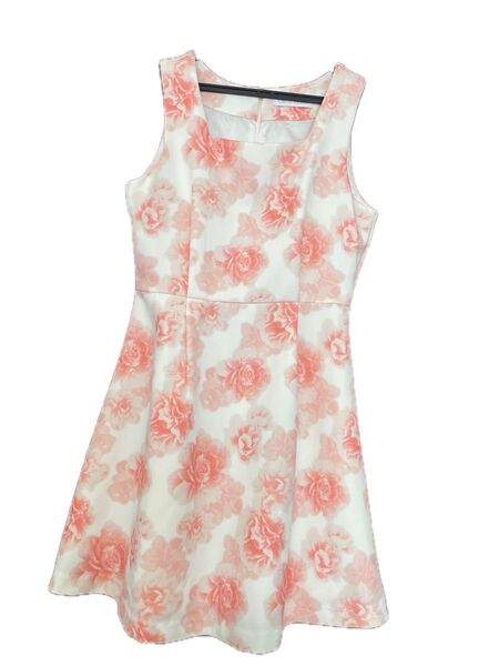CECIL McBEE セシルマクビー 花柄 ワンピース ノースリーブ ピンク