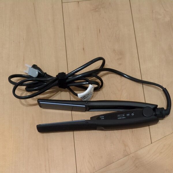 テスコム プロフェッショナル ストレートアイロン 60℃~210℃ 海外対応 交流(コード)式 ブラック NIS500A-K