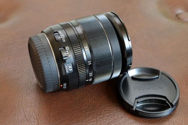 XF18-55mm F2.8-4 レンズ 日本製