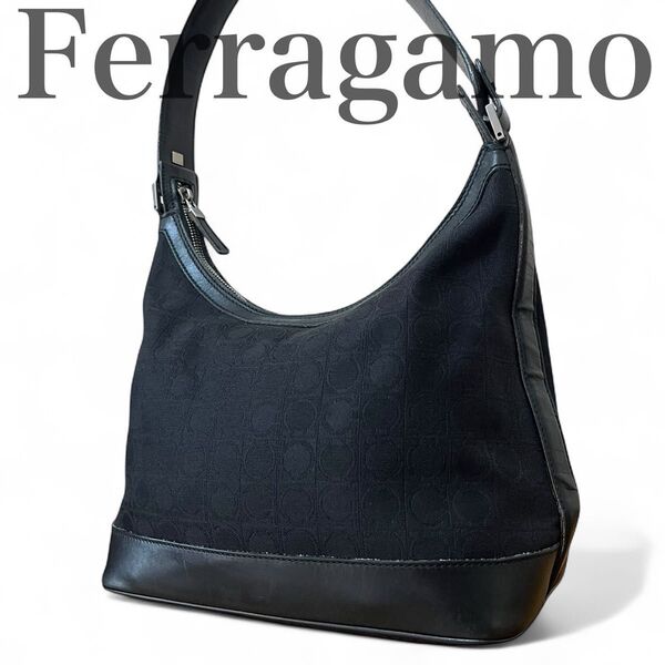 フェラガモ Ferragamo ワンショルダーバッグ トートバッグ アクセサリーポーチ 肩掛け ブラック黒 ガンチーニ キャンバス