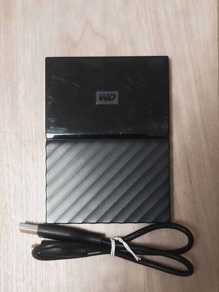 WD My Passport 外付けハードディスク 1TB 使用期間少・エラー無