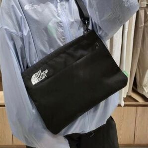 THE NORTH FACE ザノースフェイス ショルダーバッグ THE 斜め掛け サコッシュ シンプル