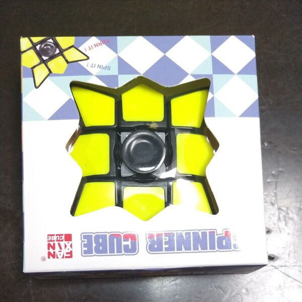 ルービックキューブ スピナー